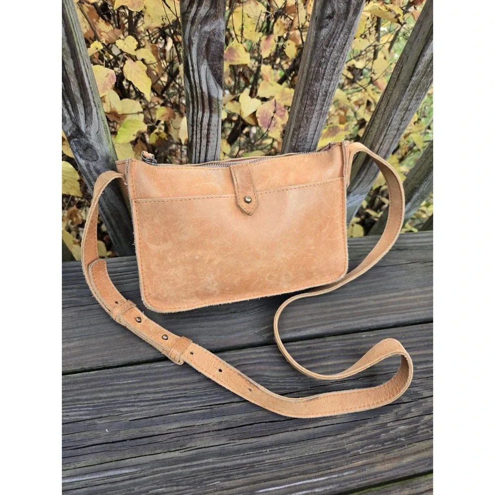 Able Crossbody Bag Leather Camel Distressed Purse Handmade‎